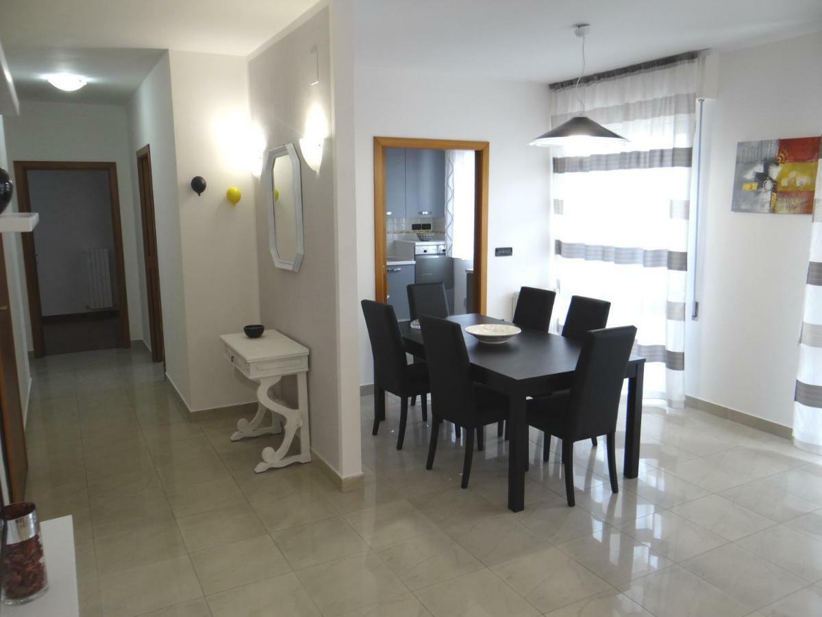 Grande Appartamento Al Mare Martinsicuro Exterior photo