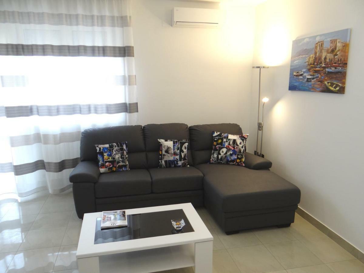 Grande Appartamento Al Mare Martinsicuro Exterior photo